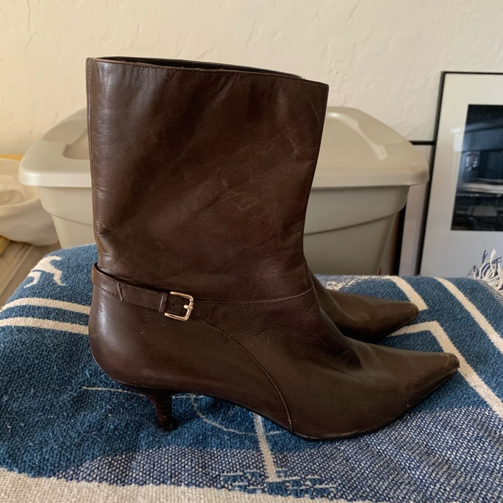 Brown boots